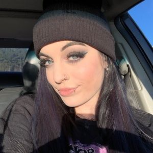 Meet your Posher, Sheridyn